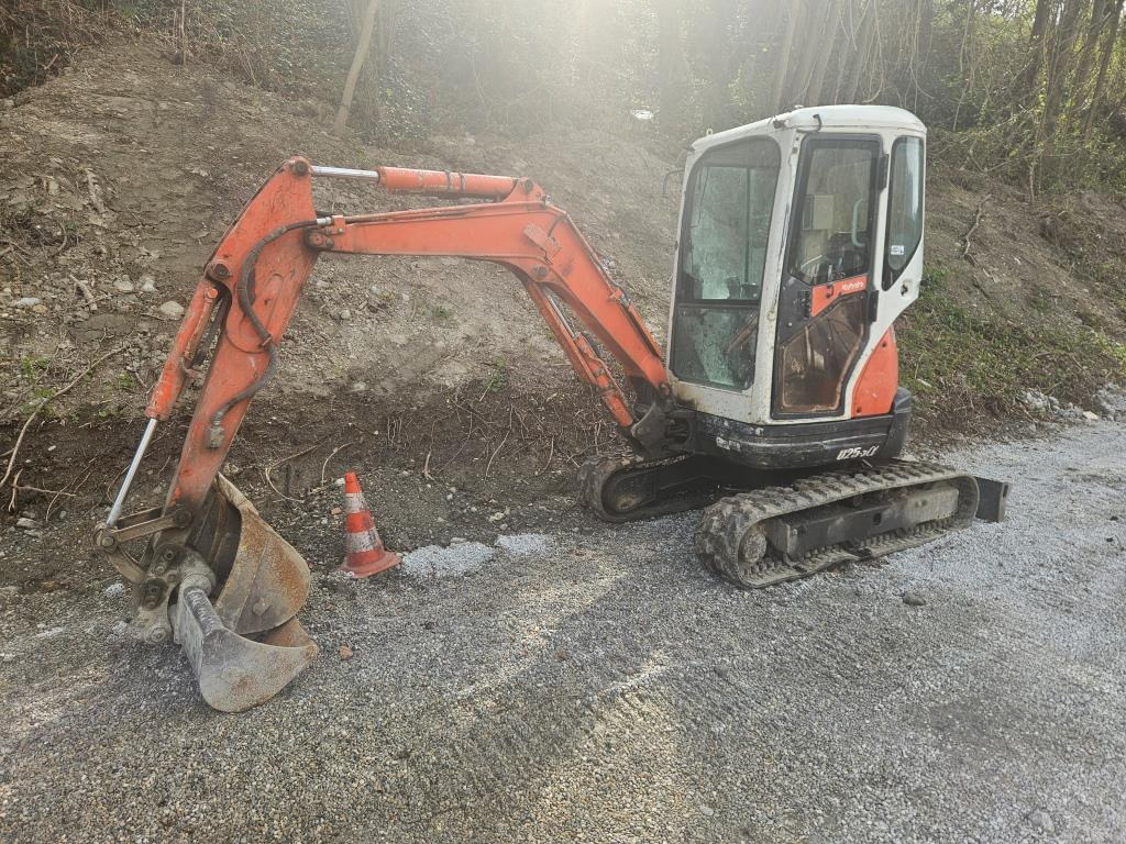 KUBOTA U 25 - Mini excavator: picture 2 KUBOTA U 25 - Mini excavator: picture 2