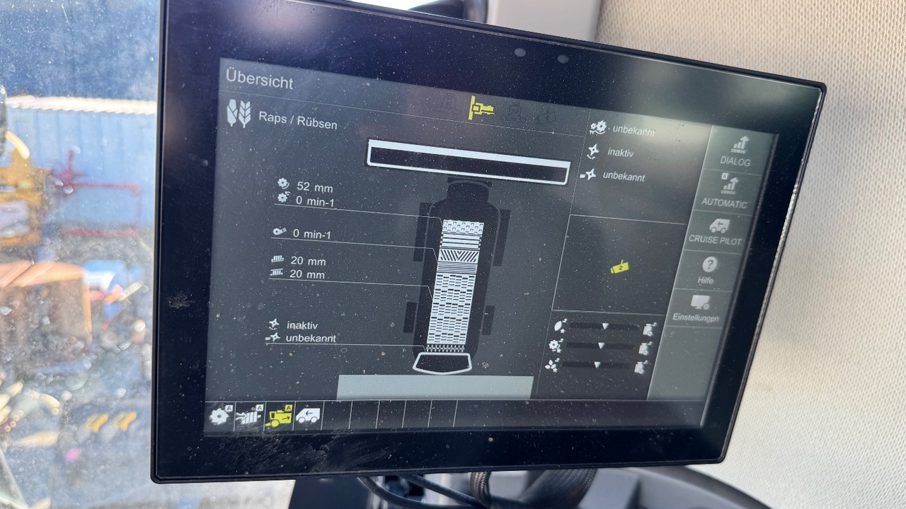 CLAAS Lexion 6900 TerraTrac 890 full Options - Combine harvester: picture 5 CLAAS Lexion 6900 TerraTrac 890 full Options - Combine harvester: picture 5