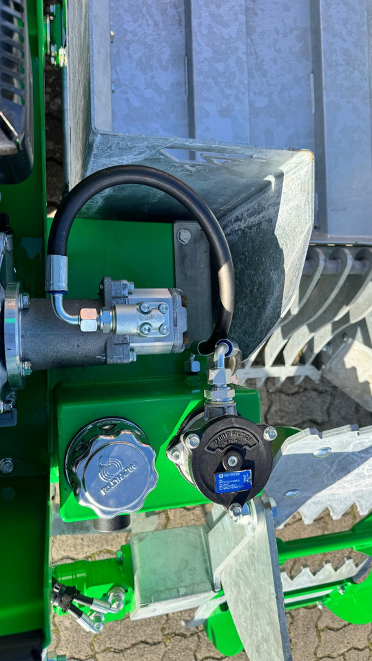 Stoneless Steinsammler für Quad/ATV - Soil tillage equipment: picture 3 Stoneless Steinsammler für Quad/ATV - Soil tillage equipment: picture 3