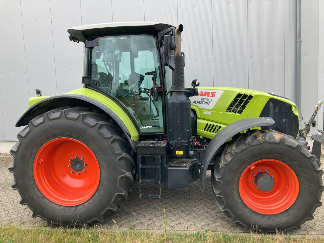 CLAAS Arion 630 CMATIC - Farm tractor: picture 1 CLAAS Arion 630 CMATIC - Farm tractor: picture 1
