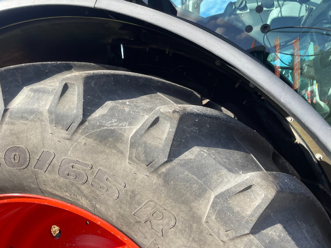 CLAAS Arion 660 CMATIC - Farm tractor: picture 2 CLAAS Arion 660 CMATIC - Farm tractor: picture 2