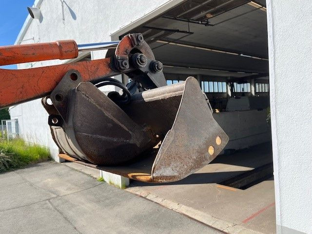 Mini excavator Takeuchi T B 15 A: picture 19
