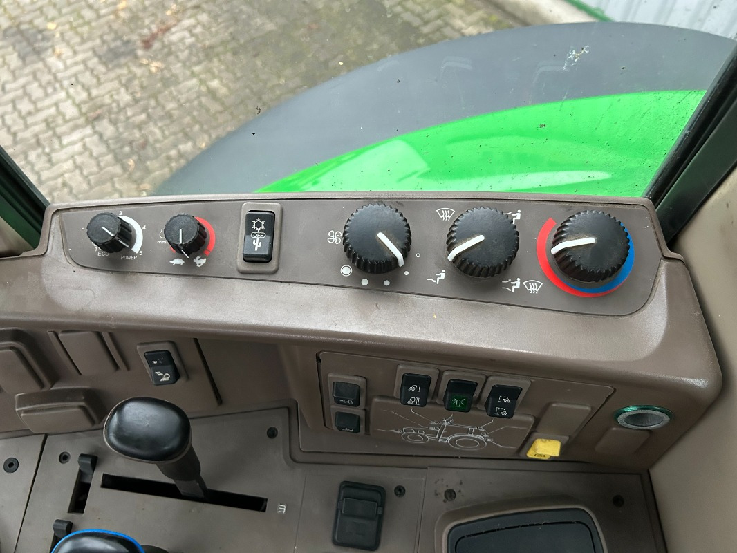 Farm tractor John Deere 6175M: picture 17 Farm tractor John Deere 6175M: picture 17