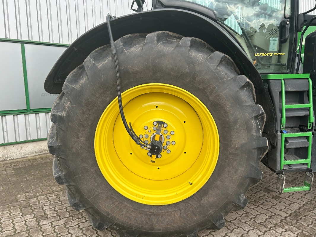 John Deere 6250R - Farm tractor: picture 4 John Deere 6250R - Farm tractor: picture 4
