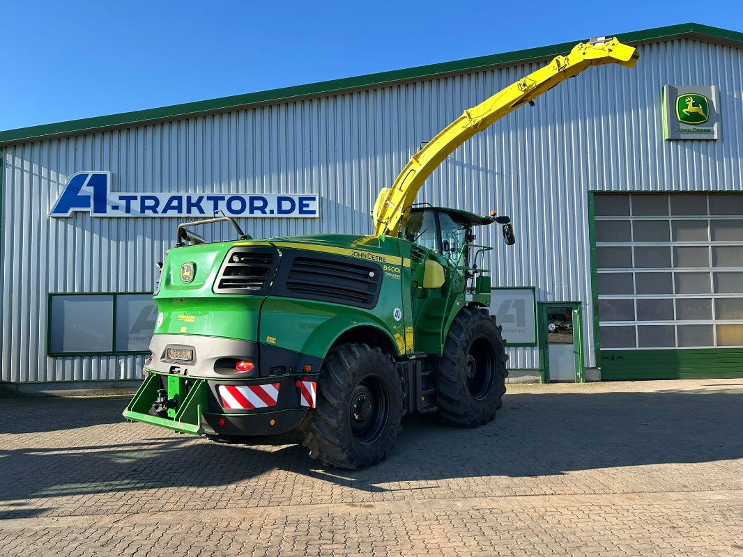 John Deere 8400i - Harvester: picture 2 John Deere 8400i - Harvester: picture 2