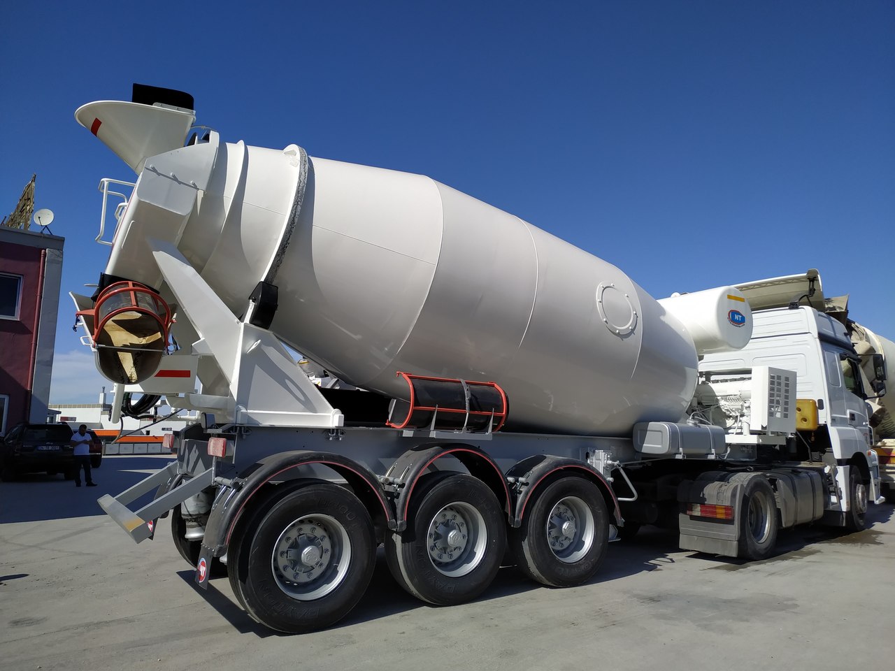New Concrete mixer semi-trailer NT MAKINA TRAILERMIXER: picture 9