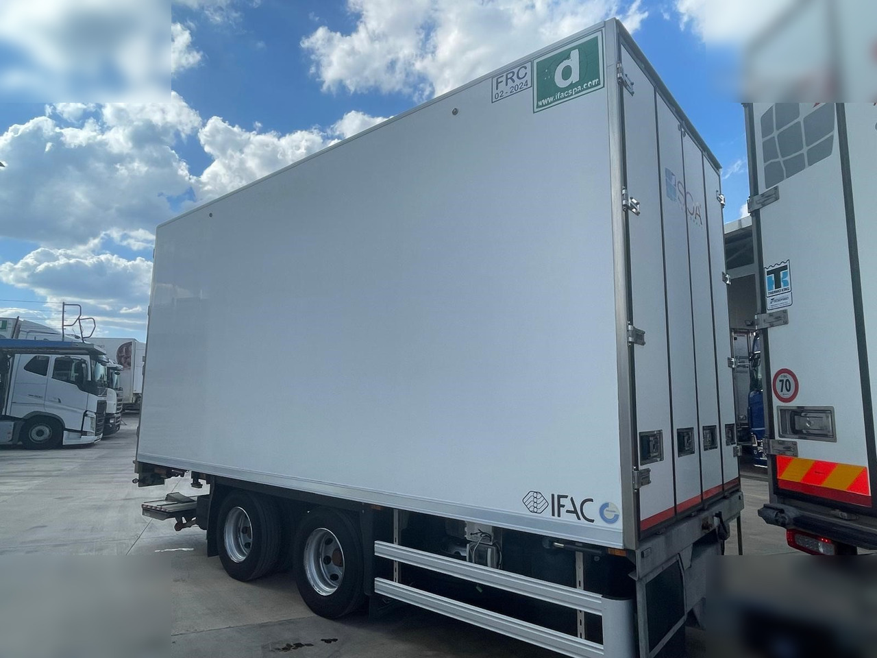 FAST - Refrigerator trailer: picture 2 FAST - Refrigerator trailer: picture 2