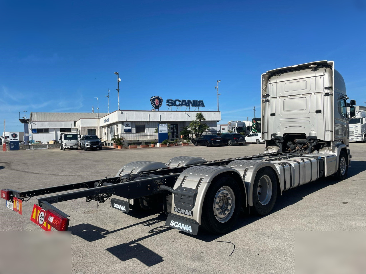 SCANIA R580 - Cab chassis truck: picture 4 SCANIA R580 - Cab chassis truck: picture 4