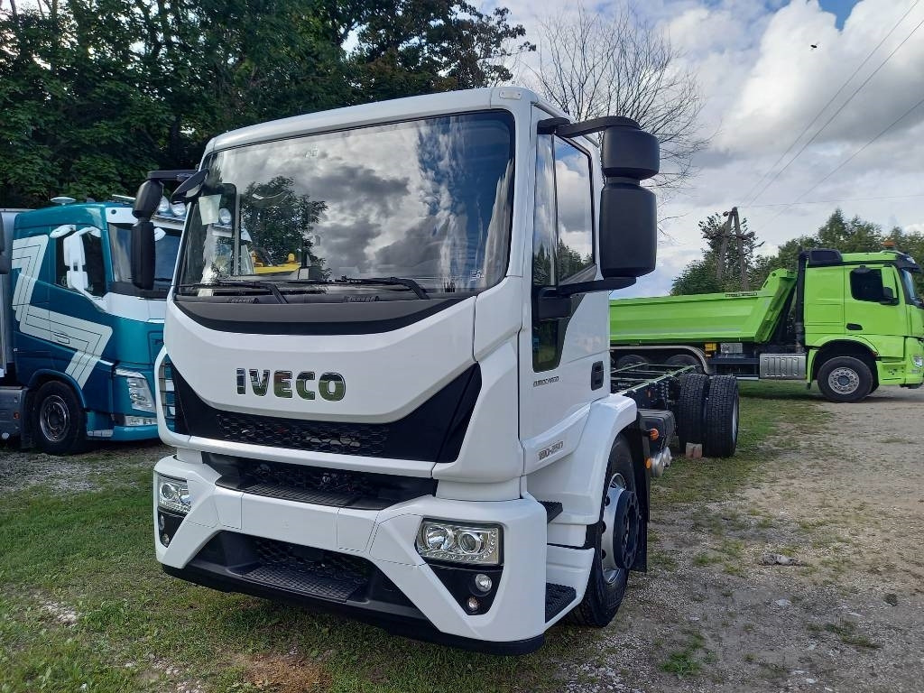 Iveco Eurocargo ML180E/FP, NEW, NOT USED - Cab chassis truck: picture 1 Iveco Eurocargo ML180E/FP, NEW, NOT USED - Cab chassis truck: picture 1