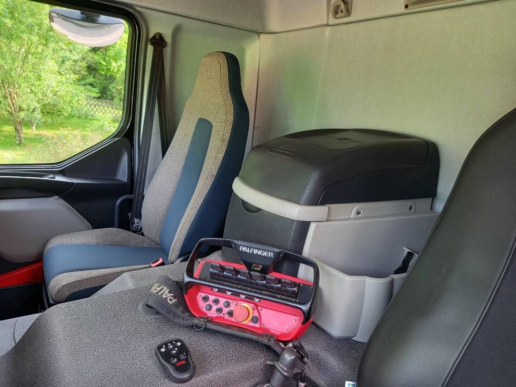 Crane truck Volvo FE 320, 6x2, PALFINGER PK10000, EURO6, FULL AIR: picture 42 Crane truck Volvo FE 320, 6x2, PALFINGER PK10000, EURO6, FULL AIR: picture 42