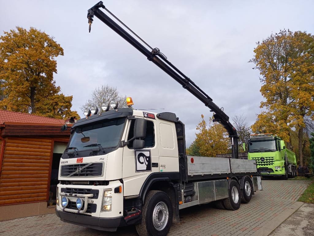 Volvo FM 300, 6x2, HIAB CRANE  - Crane truck: picture 1 Volvo FM 300, 6x2, HIAB CRANE  - Crane truck: picture 1