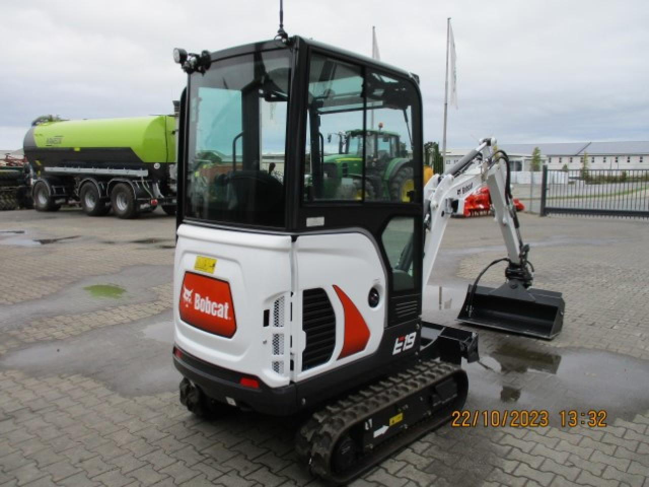 Bobcat E19 V - Mini excavator: picture 2 Bobcat E19 V - Mini excavator: picture 2