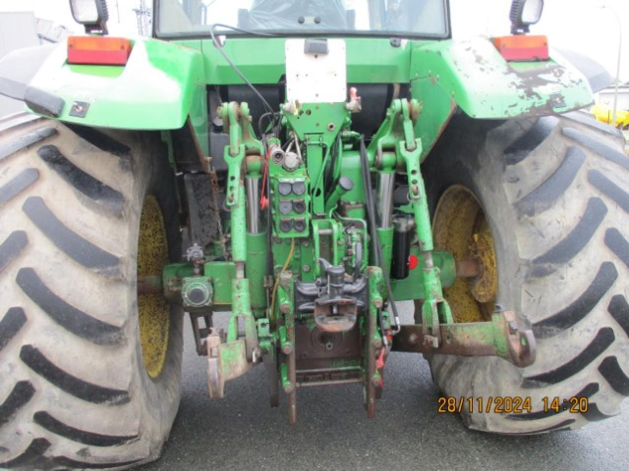 John Deere 7710 TLS Motor Neu - Farm tractor: picture 3 John Deere 7710 TLS Motor Neu - Farm tractor: picture 3