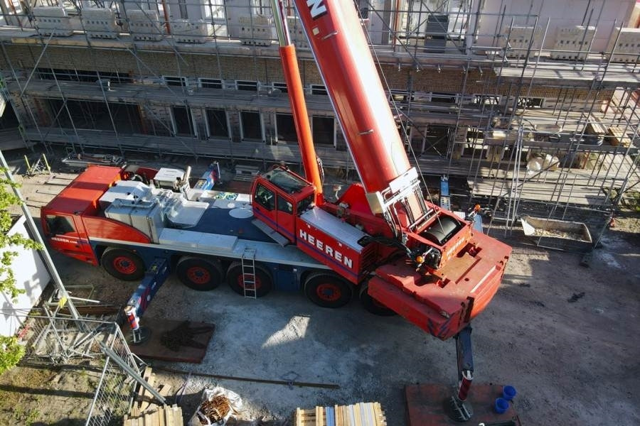 All terrain crane Demag AC220-5 Dutch Registration, 10x6x10, 220t Ca: picture 11