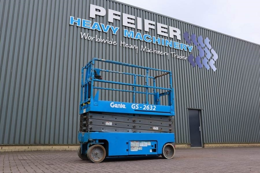 Genie GS2632 Electric, Working Height 10m, 227kg Capacit - Scissor lift: picture 1 Genie GS2632 Electric, Working Height 10m, 227kg Capacit - Scissor lift: picture 1