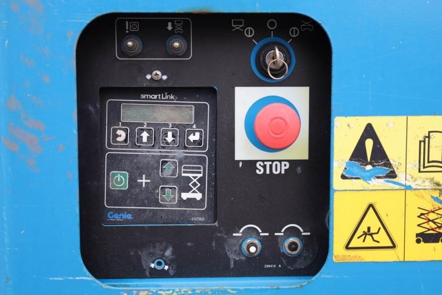 Genie GS4069 Electric, 14m Working Height, 363kg Capacit  - Scissor lift: picture 4 Genie GS4069 Electric, 14m Working Height, 363kg Capacit  - Scissor lift: picture 4