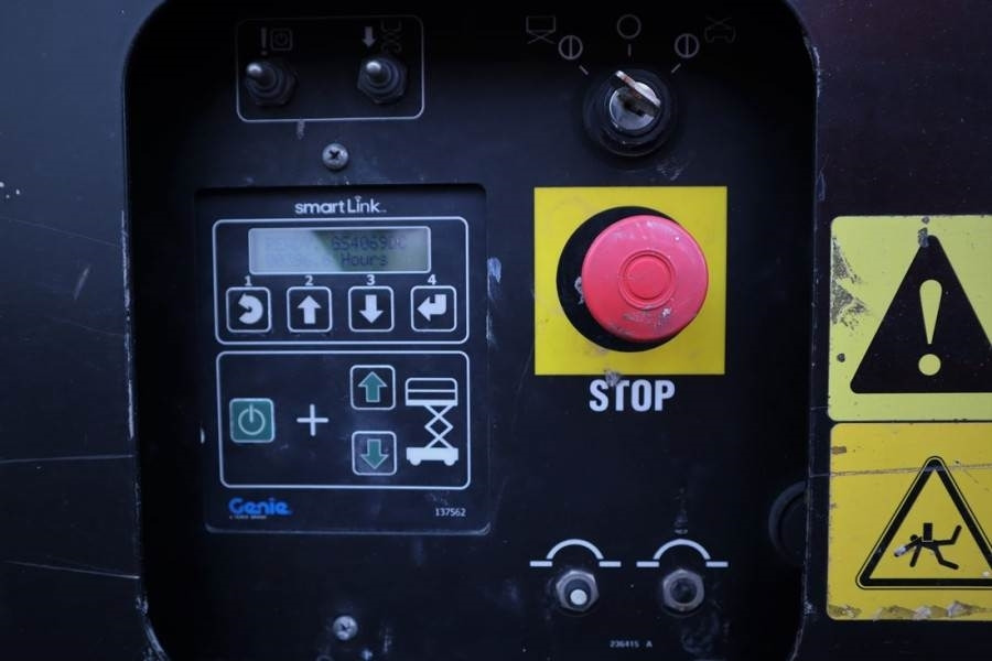 Genie GS4069 Electric, 14m Working Height, 363kg Capacit  - Scissor lift: picture 4 Genie GS4069 Electric, 14m Working Height, 363kg Capacit  - Scissor lift: picture 4