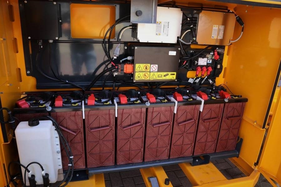 Haulotte HS18EPRO Valid Inspection, Full Electric 4x4 Drive - Scissor lift: picture 5 Haulotte HS18EPRO Valid Inspection, Full Electric 4x4 Drive - Scissor lift: picture 5