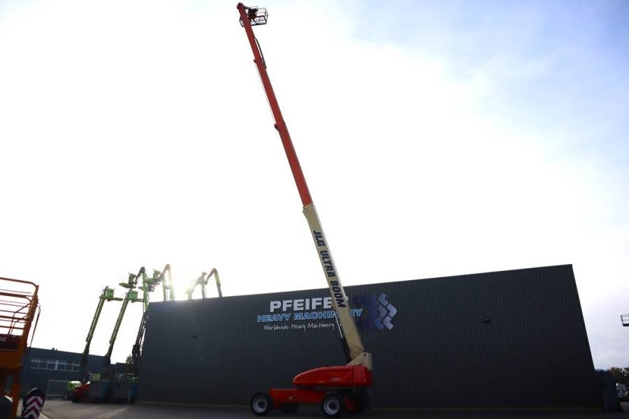 JLG 1200SJP Diesel, 38.7m Working Height, 23.5m Reach, - Articulated boom: picture 3 JLG 1200SJP Diesel, 38.7m Working Height, 23.5m Reach, - Articulated boom: picture 3