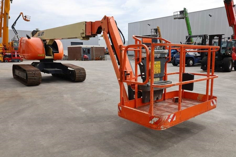 Telescopic boom JLG 660SJC Diesel, Steel Tracks, 20m Working Height, 1: picture 9