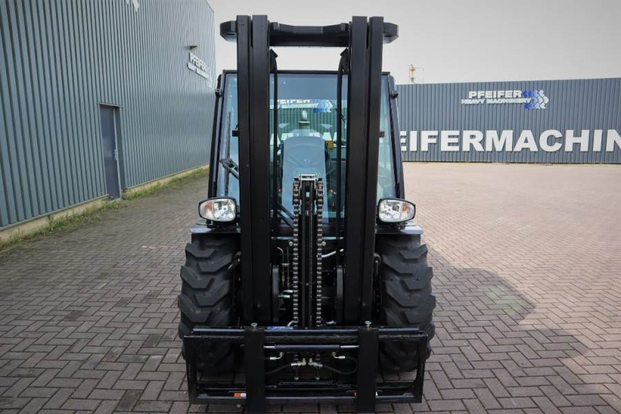 Manitou MC25-4 Valid Inspection, *Guarantee, Diesel, 4x4 - Rough terrain forklift: picture 3 Manitou MC25-4 Valid Inspection, *Guarantee, Diesel, 4x4 - Rough terrain forklift: picture 3