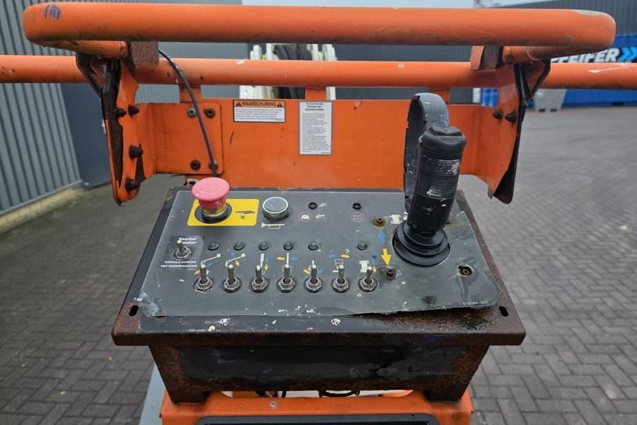 Snorkel A38E As-Is, Electric, 13.5m Working Height, 6.1m R - Articulated boom: picture 3 Snorkel A38E As-Is, Electric, 13.5m Working Height, 6.1m R - Articulated boom: picture 3