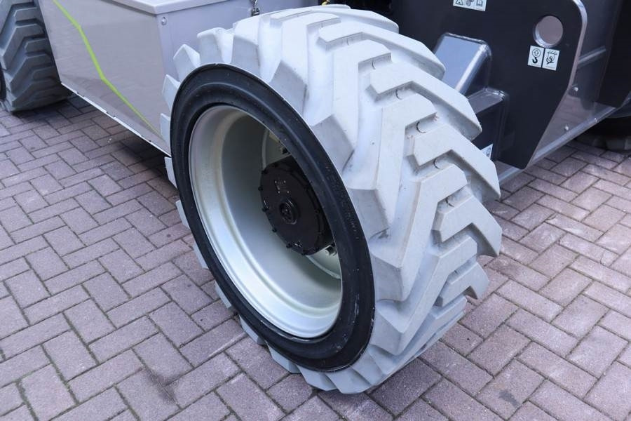 Leasing of Zoomlion ZT26JE Fully Electric Lithium-Powered, 4x4 Rough T  Zoomlion ZT26JE Fully Electric Lithium-Powered, 4x4 Rough T: picture 11