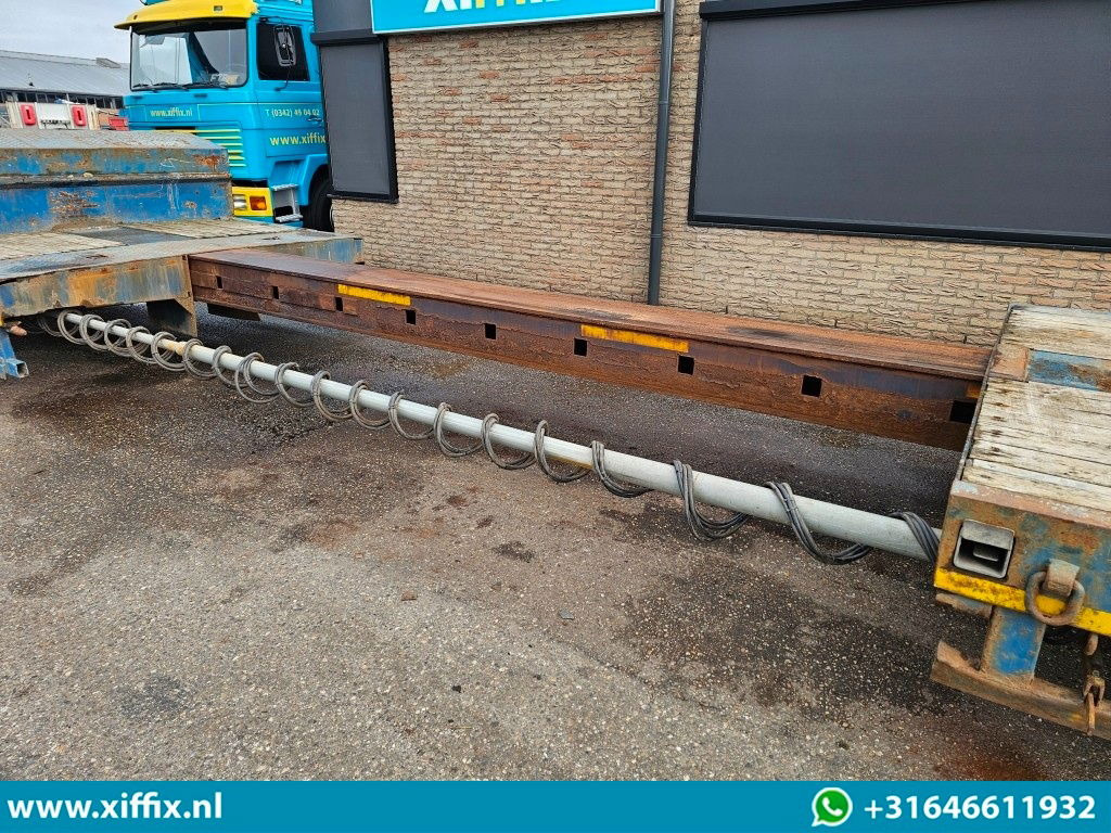 Low loader semi-trailer ES-GE 4-ass. Uitschuifbare semi dieplader / 78 cm. Hoog / 2x naloop gestuurd: picture 6 Low loader semi-trailer ES-GE 4-ass. Uitschuifbare semi dieplader / 78 cm. Hoog / 2x naloop gestuurd: picture 6