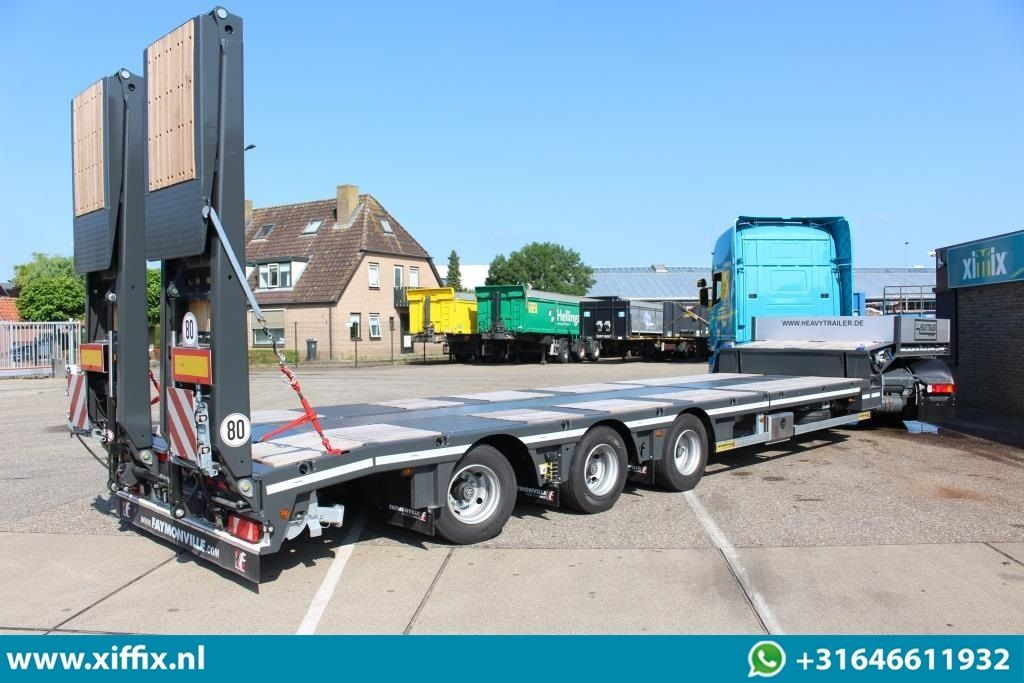Faymonville TE Huur 3-ass. Semi dieplader met dubbele hydr. Kleppen en hefbed / - Low loader semi-trailer: picture 4 Faymonville TE Huur 3-ass. Semi dieplader met dubbele hydr. Kleppen en hefbed / - Low loader semi-trailer: picture 4