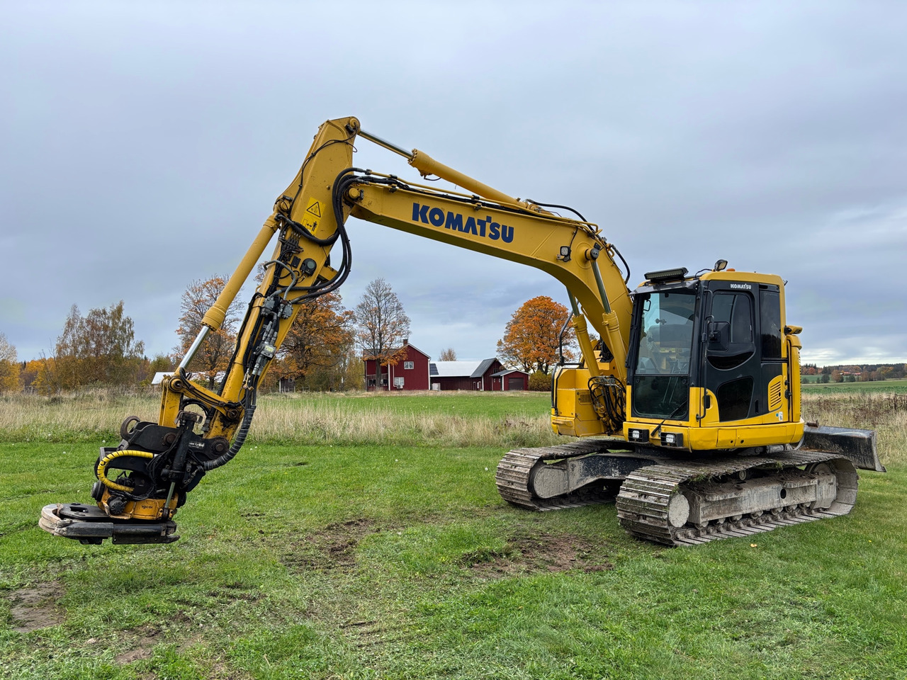 Komatsu PC138US-11 - Excavator: picture 1 Komatsu PC138US-11 - Excavator: picture 1