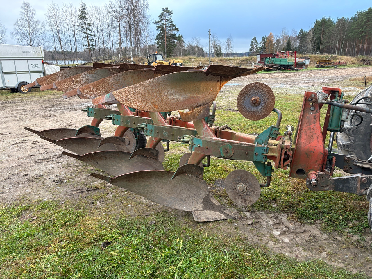 Kverneland  - Plow: picture 1 Kverneland  - Plow: picture 1