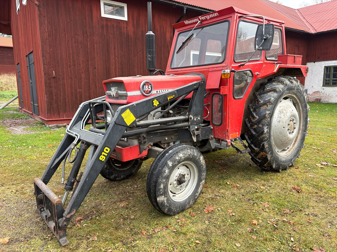 Massey Ferguson 165 S - Farm tractor: picture 1 Massey Ferguson 165 S - Farm tractor: picture 1