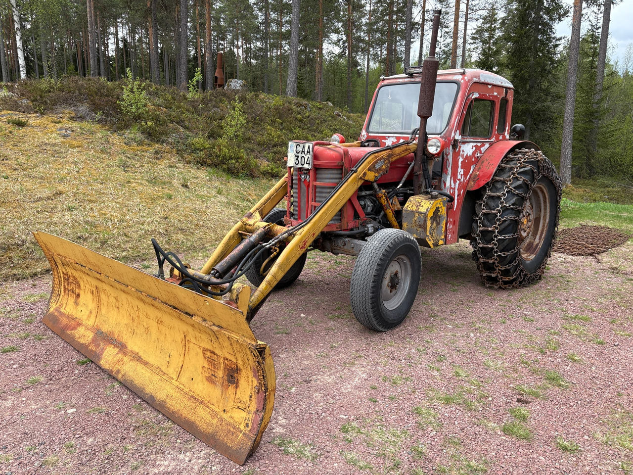 Massey Ferguson 65 - Farm tractor: picture 1 Massey Ferguson 65 - Farm tractor: picture 1