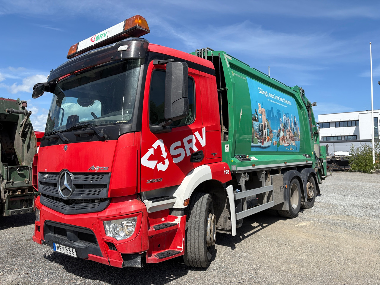 Mercedes-Benz Antos 2532 - Garbage truck: picture 1 Mercedes-Benz Antos 2532 - Garbage truck: picture 1