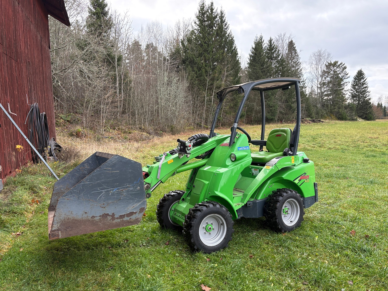 Avant 420 - Municipal/ Special vehicle: picture 1 Avant 420 - Municipal/ Special vehicle: picture 1