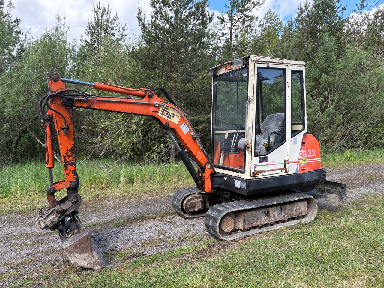 Pel-Job EB22 - Excavator: picture 1 Pel-Job EB22 - Excavator: picture 1