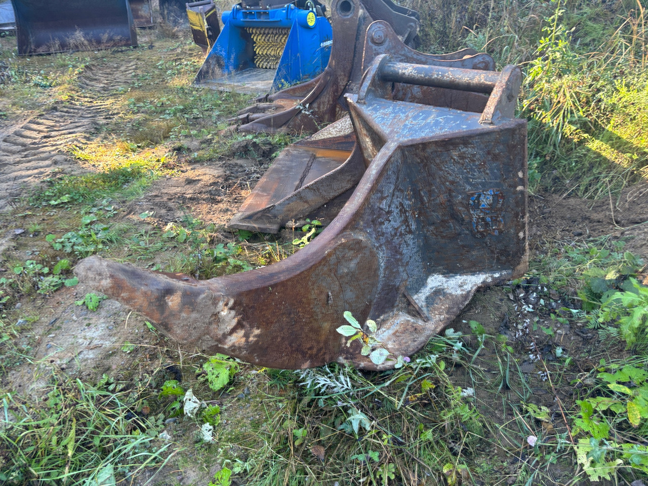 SB T-1/2 - Construction equipment: picture 1 SB T-1/2 - Construction equipment: picture 1