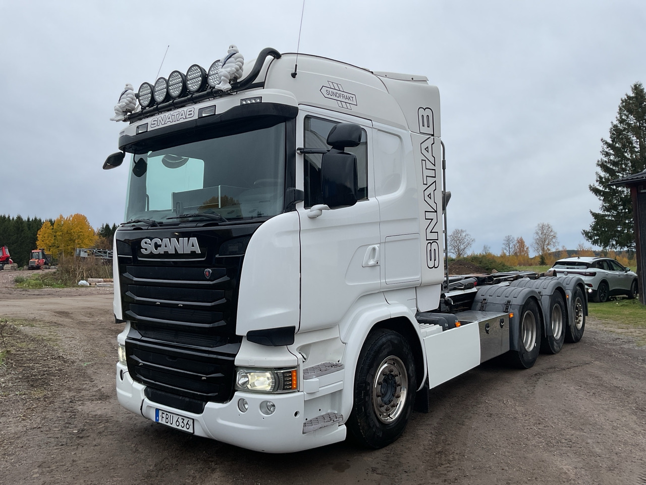 Scania R490LB - Hook lift truck: picture 1 Scania R490LB - Hook lift truck: picture 1