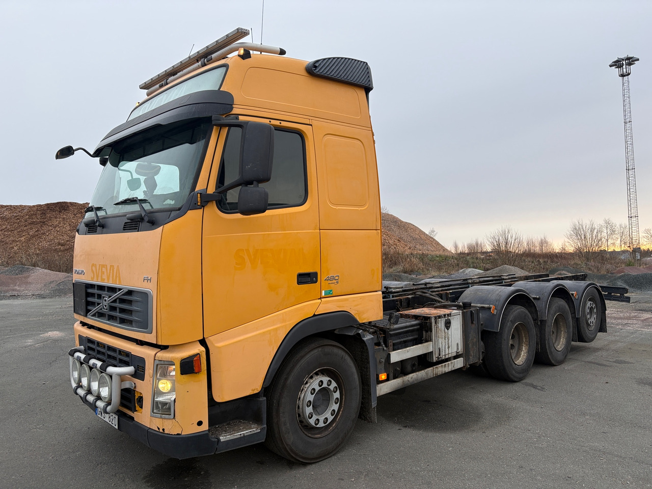 Volvo FH12 480 - Cab chassis truck: picture 1 Volvo FH12 480 - Cab chassis truck: picture 1