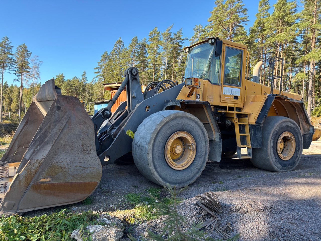 Volvo L180E - Wheel loader: picture 1 Volvo L180E - Wheel loader: picture 1