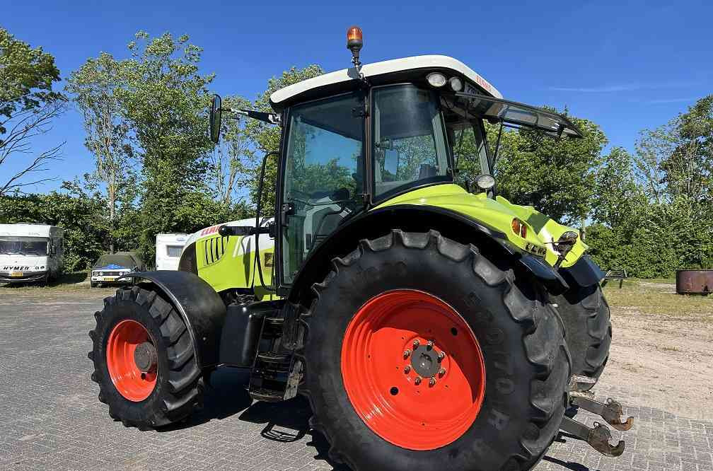 Claas VERKOCHT !! - Farm tractor: picture 2 Claas VERKOCHT !! - Farm tractor: picture 2