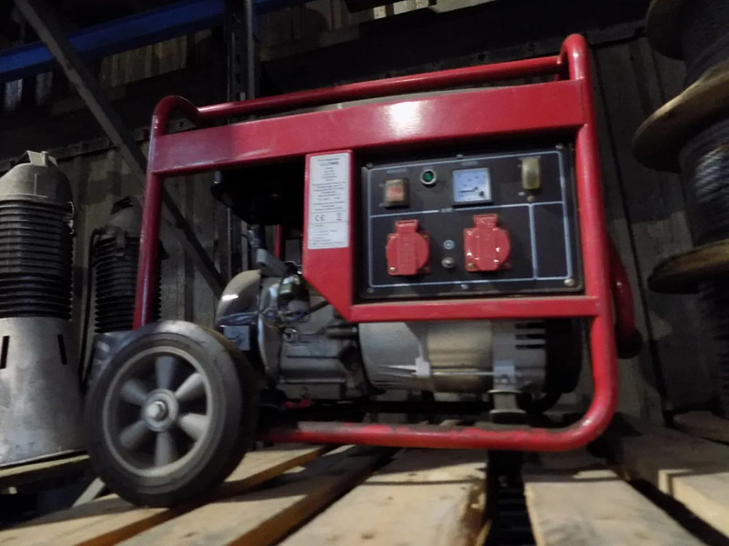 Aggregaat generator - Generator set: picture 1 Aggregaat generator - Generator set: picture 1