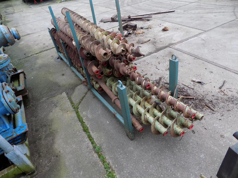 Atlas-Copco avegaar boorpijpen. - Drilling rig: picture 2 Atlas-Copco avegaar boorpijpen. - Drilling rig: picture 2