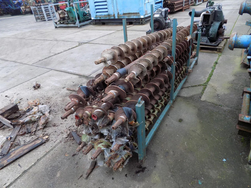 Atlas-Copco avegaar boorpijpen. - Drilling rig: picture 4 Atlas-Copco avegaar boorpijpen. - Drilling rig: picture 4