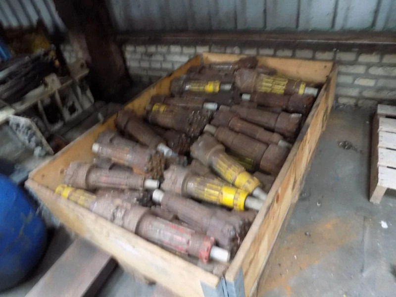 Atlas-Copco boorkroon drilling bitt - Drilling rig: picture 4 Atlas-Copco boorkroon drilling bitt - Drilling rig: picture 4