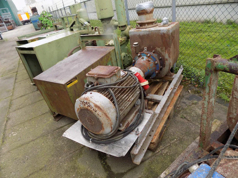 BBA  - Water pump: picture 2 BBA  - Water pump: picture 2
