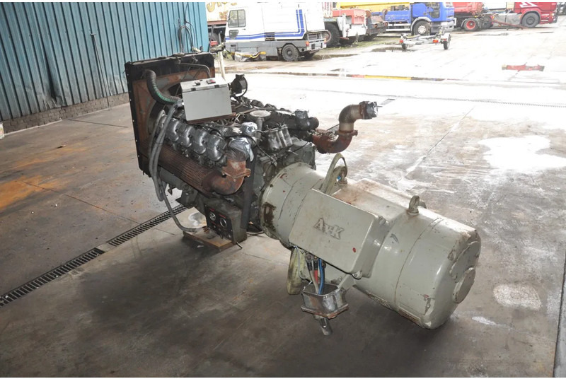 MAN D2530 ME AEG 190 Kva - Generator set: picture 2 MAN D2530 ME AEG 190 Kva - Generator set: picture 2