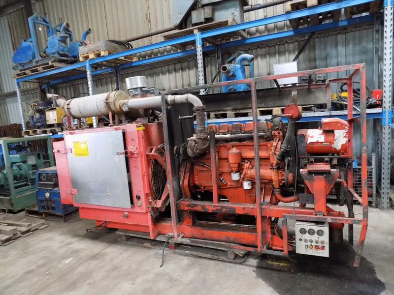 Scania compressor 20 bar scania compressor 20 bar met generator - Air compressor: picture 2 Scania compressor 20 bar scania compressor 20 bar met generator - Air compressor: picture 2
