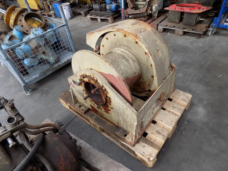 Hydraulische lier zware en lichte uitvoering hydraulisch aangedreven lieren - Drilling rig: picture 3 Hydraulische lier zware en lichte uitvoering hydraulisch aangedreven lieren - Drilling rig: picture 3