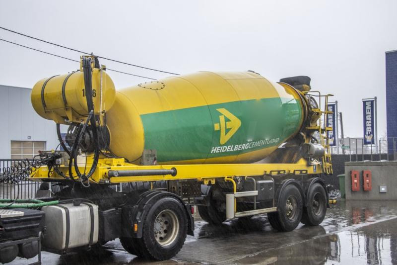 DE BUF BETON MIXER/MALAXEUR/MISCHER-12M3 - Concrete mixer semi-trailer: picture 1 DE BUF BETON MIXER/MALAXEUR/MISCHER-12M3 - Concrete mixer semi-trailer: picture 1
